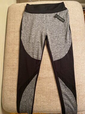 C-Mode Black & Gray Colorblock Athletic Leggings L/XL NWT